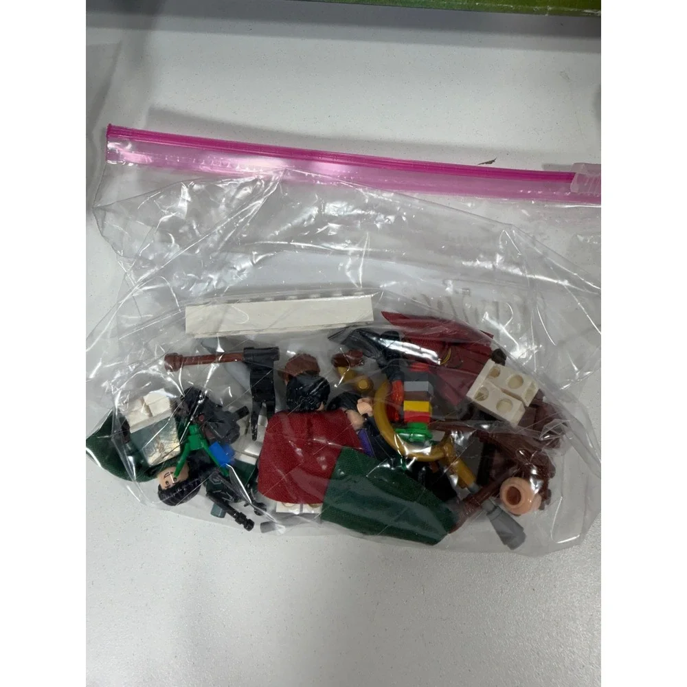 LEGO Harry Potter Quidditch Match 75956 Building Kit w Minifigures 99% complete